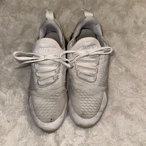 Nike air max 270 youth 6.5 women's 7